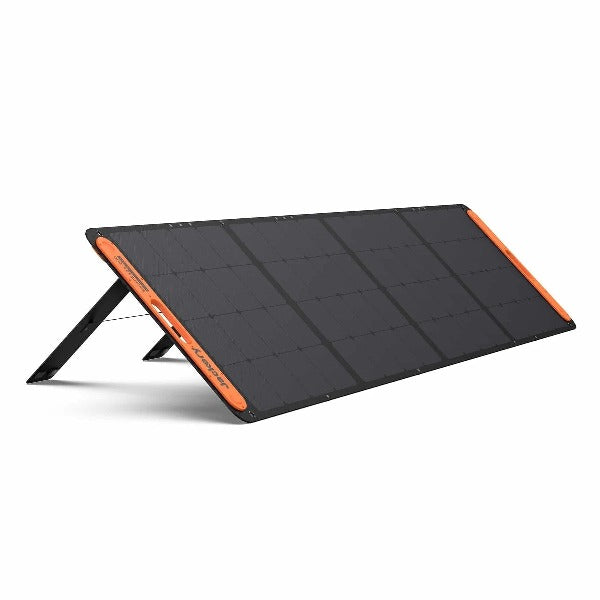 Jackery SolarSaga 200W Portable Solar Panel- front right side view
